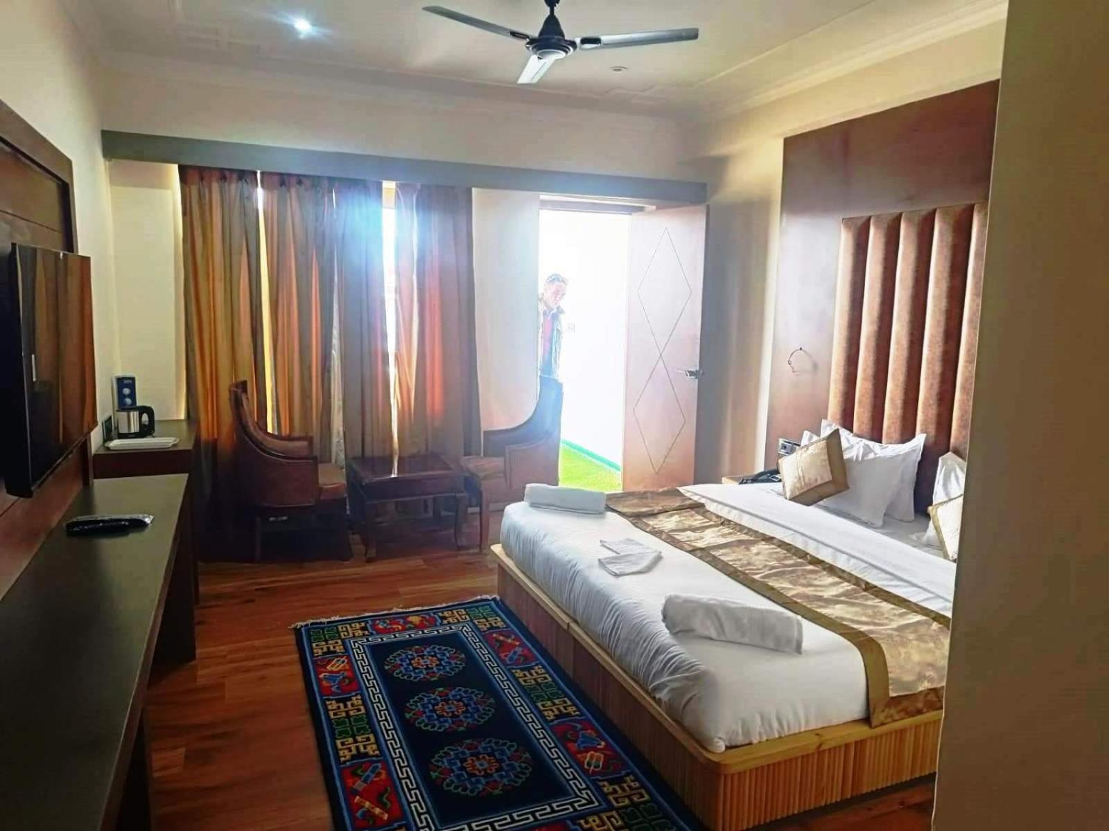 Hotel Ladakh Heaven レー エクステリア 写真